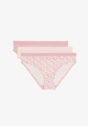 Drie paren damesondergoed in roze tinten. Twee effen lichtroze, één met een patroon van kleine witte bloemen. Rekbare stof, elastische taillebanden.