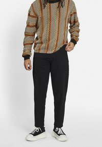 Redefined Rebel Strickpullover - black