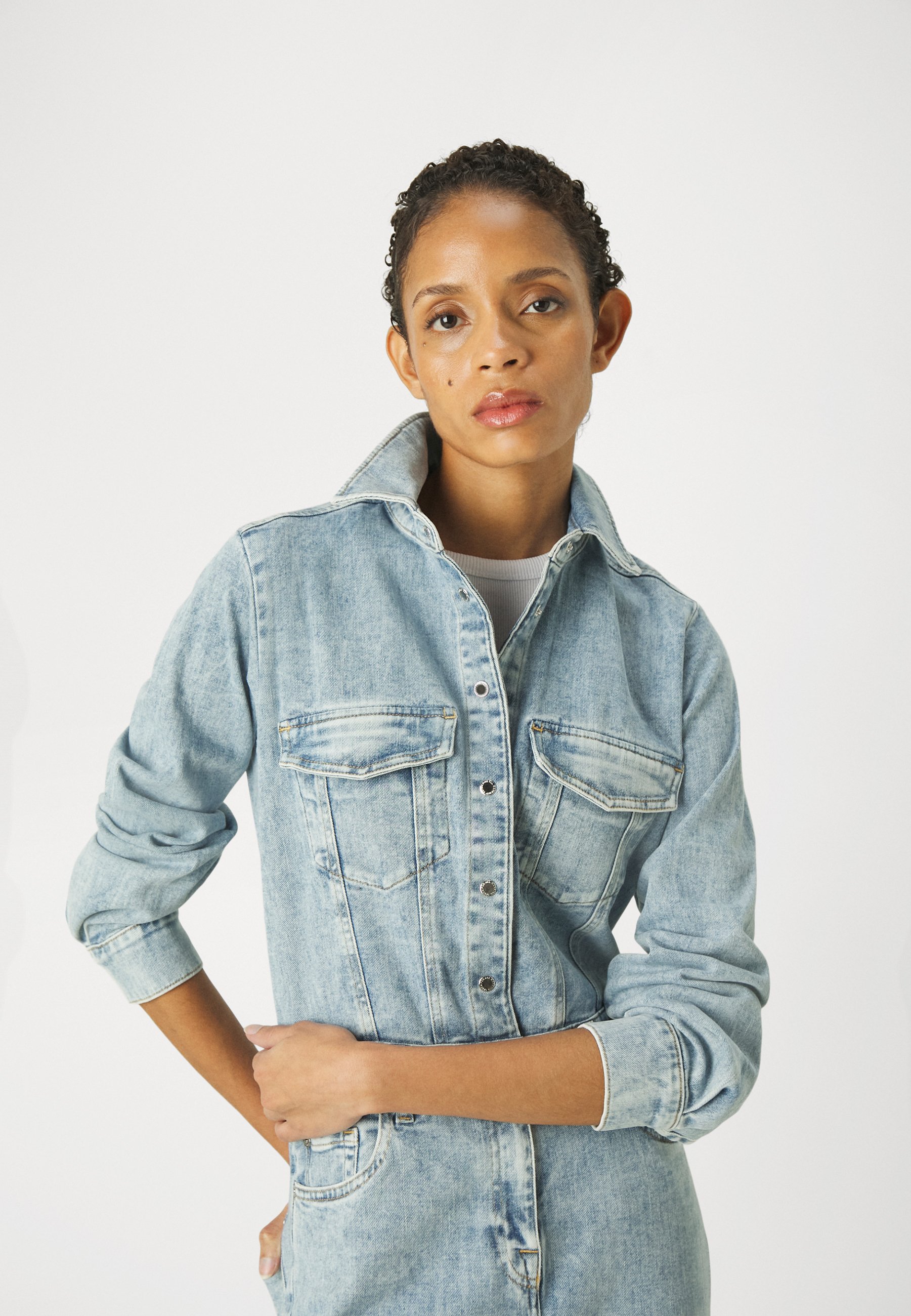 Abbigliamento Donna Senza Maniche Su | Catalogo Della Moda