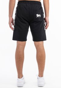 Lonsdale NORMALE PASSFORM SCARVELL - Trainingsbroek - black white