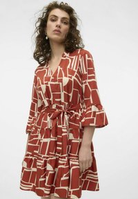 Vero Moda ZERA  - Dnevna obleka - birch