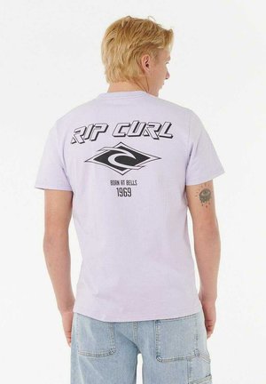 - T-shirt z nadrukiem