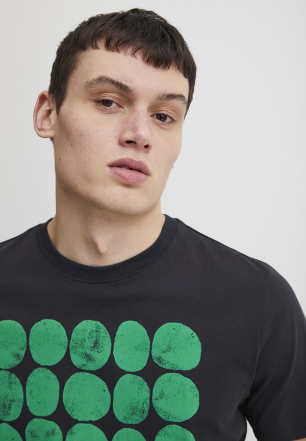 CFThor - Print T-shirt2