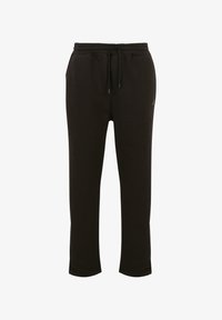 Unselected, black washed