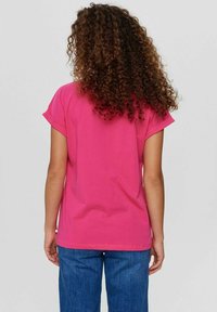 Nümph NUBEVERLY NOOS - Camiseta básica - raspberry sorbet