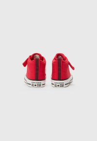 Converse CHUCK TAYLOR ALL STAR MALDEN STREET UNISEX - Tenisky - red/white/black