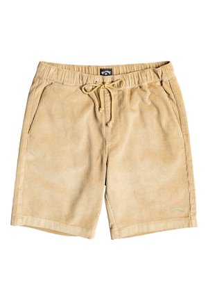 Beżowe szorty z korduroju z elastycznym pasem, sznurkiem do przewiązywania, bocznymi kieszeniami i małym, zakrzywionym logo przy dolnym brzegu po prawej stronie nogawki.