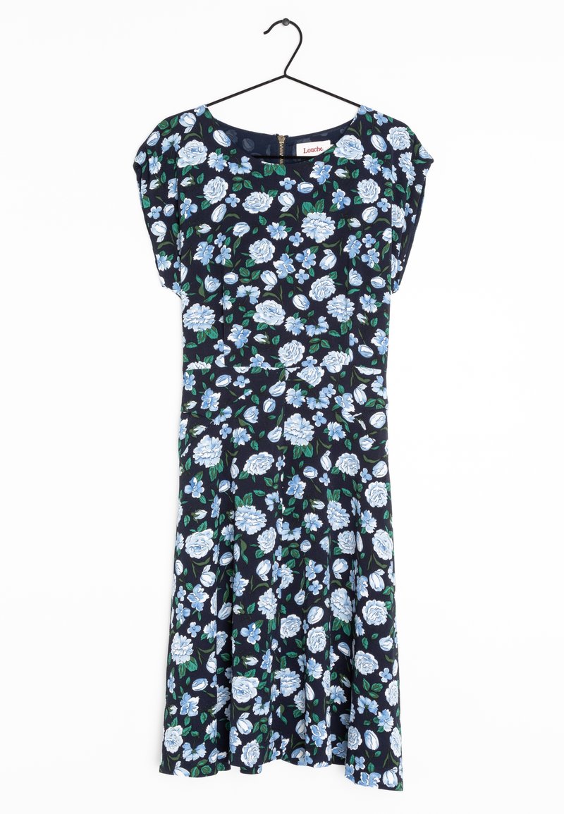 Marineblaues Midikleid mit kurzen Ärmeln, blau-weißer Blumenmusterung, Rundhalsausschnitt und Rückenzipper, hängt an einem schwarzen Kleiderbügel.