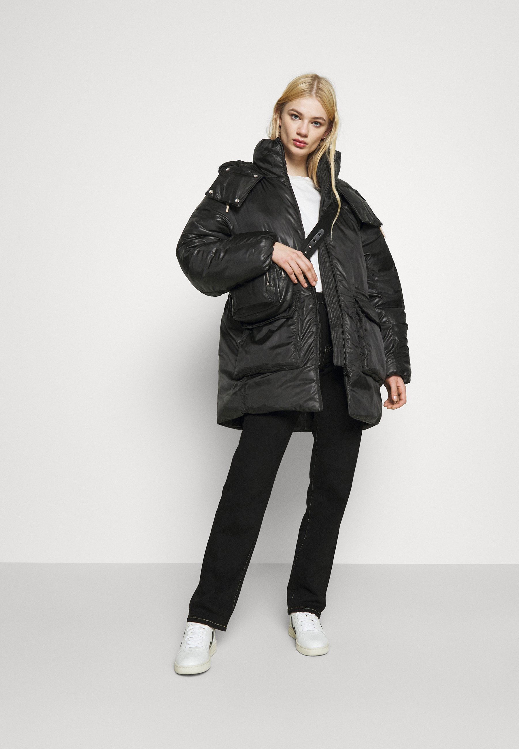 Weekday MARTINE PUFFER - Wintermantel 