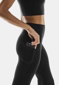 On STUDIO  - Leggings - black