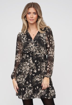 Cloud 5ive LONGSLEEVE - Robe de jour - black