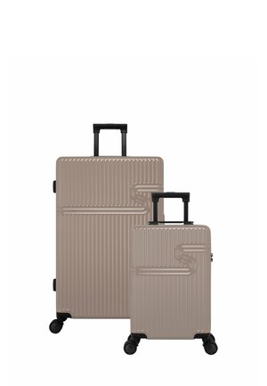 SIGNATURE - SET - Luggage set - ginger brown