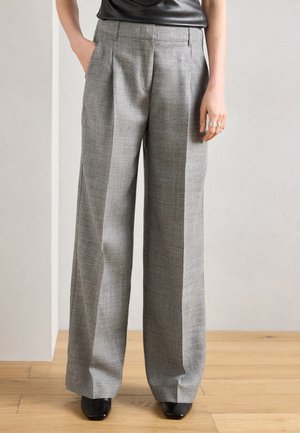 PANTS TAILORED STYLE WIDE LEG SINGLE PLEAT WELT POCKET - Pantalon classique - warm granite melange
