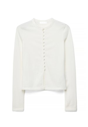 Hvid langærmet cropped cardigan med rund halsudskæring og række af stofbetrukne knapper foran.