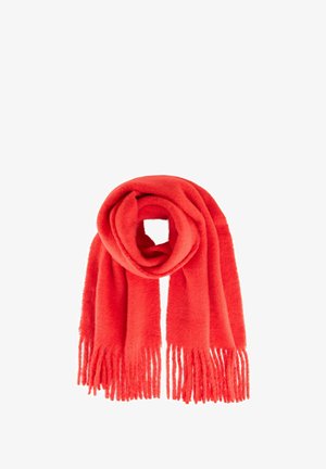 Rode sjaal gemaakt van zachte, gestructureerde stof, met franjes aan de uiteinden en een circulair wikkelontwerp. Zonder patroon, overal een uniforme kleur.