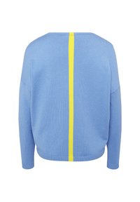 Pull bleu clair avec une rayure verticale jaune au centre. Doté d'un col rond et de manches longues, fabriqué à partir d'un tissu doux.