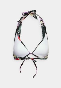 Top de bikini triangular com um padrão floral tropical preto, copas brancas e cordões ajustáveis no pescoço e nas costas. Apresenta cores e texturas contrastantes.