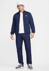 Nike Sportswear CLUB - Camisola com fecho - midnight navy