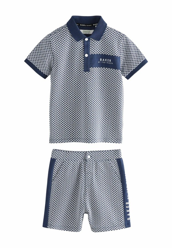 REGULAR FIT SET - Shorts