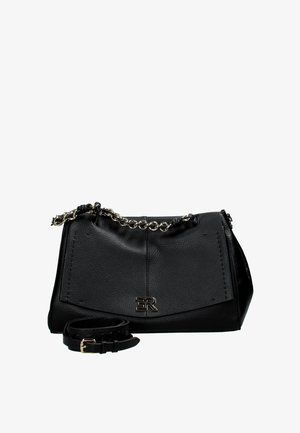 Borsa a tracolla nera in pelle con finitura testurizzata, una tracolla a catena e una tracolla in pelle removibile. Presenta un logo impresso sul davanti.