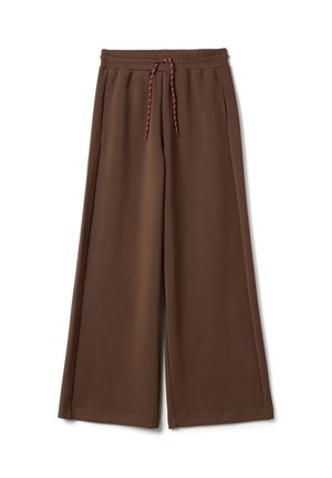 Pantalones marrones de pierna ancha con cintura elástica y cordón rojo y blanco, con bolsillos laterales y textura de tela suave.