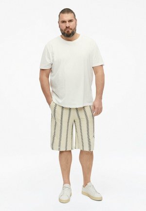 s.Oliver BERMUDA DETROIT - Shorts - beige