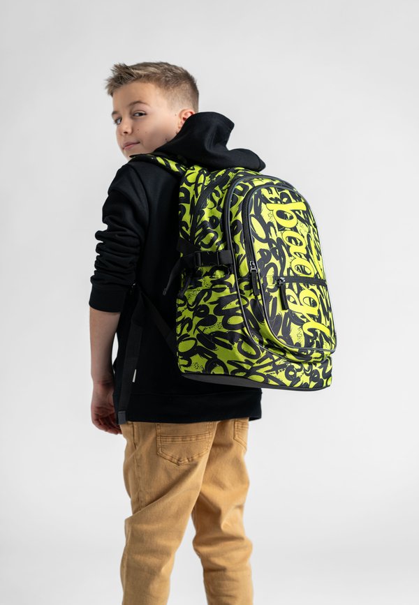 ERGONOMISCHE CORE – Schulranzen – schwarz