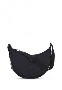 Fekete nejlon válltáska lekerekített formában, állítható pánttal és texturált felülettel. Az elején egy kis logófolt található.