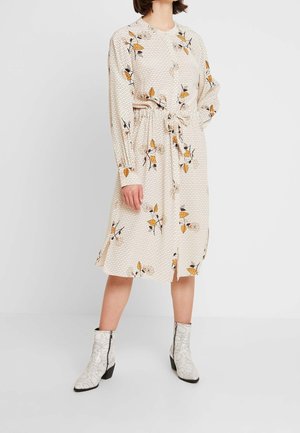 Skjortklänning - off-white