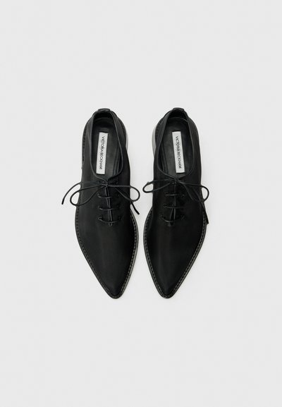 Victoria Beckham Smart lace-ups - black