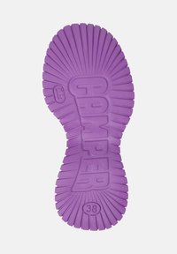 Camper BCN - Pantofle - helles violett