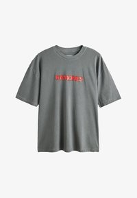 Ei valittu, grey ramones