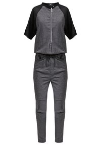 Combinaison gris et noir à manches courtes avec fermeture éclair frontale, taille élastique et détails de renfort aux genoux sur pantalon droit.