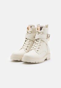 Guess Botines con plataforma - off-white