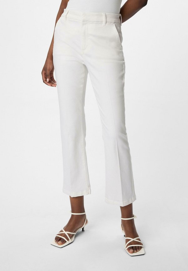 Flared Jeans - weiß