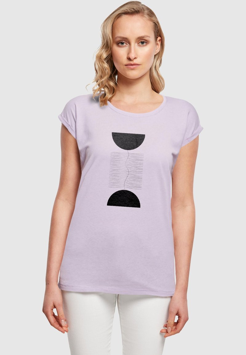 Merchcode ABSTRACT LINES EXTENDED SHOULDER TEE - T-shirts print - lilac