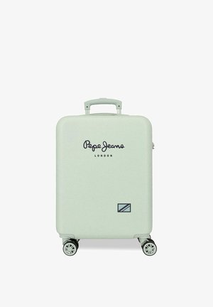 Maleta rígida verde menta con cuatro ruedas giratorias, asa telescópica y el logo "Pepe Jeans London" en el frente.