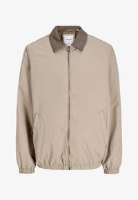 Non sélectionné, string