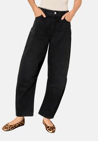 Vaqueros boyfriend - black