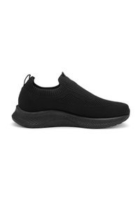 Sneaker slip-on in maglia nera con collo a coste, tomaia strutturata e suola leggera con sottili motivi a onde.