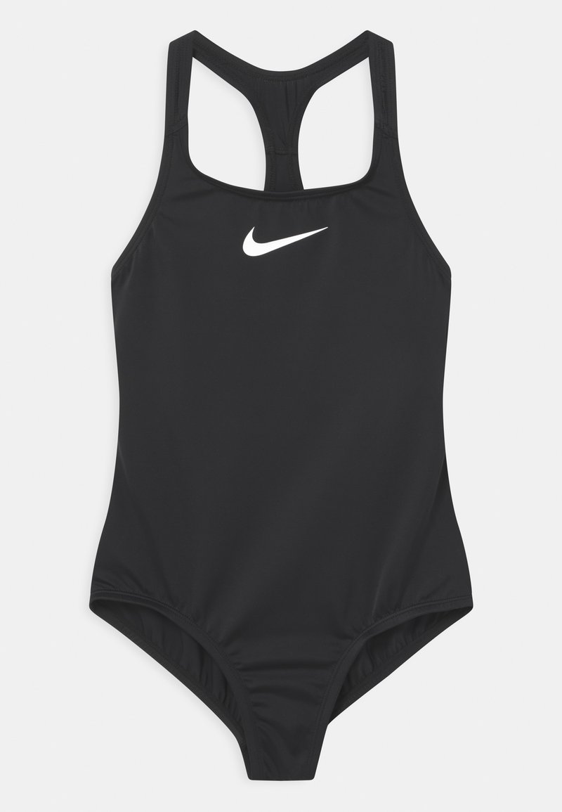 Zwarte one-piece badmode met een racerback ontwerp, gemaakt van gladde stof, met een opvallend wit Nike-logo op de voorkant.