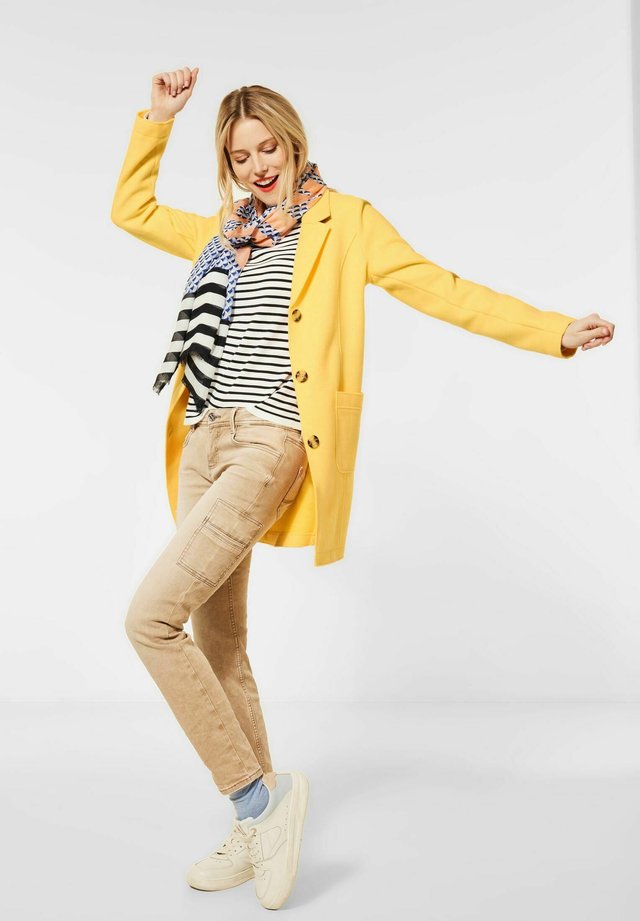 Kurzmantel - gelb