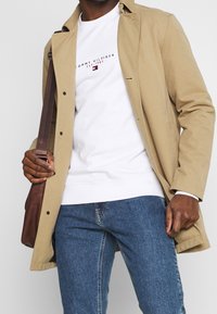 Tommy Hilfiger Sudadera - white