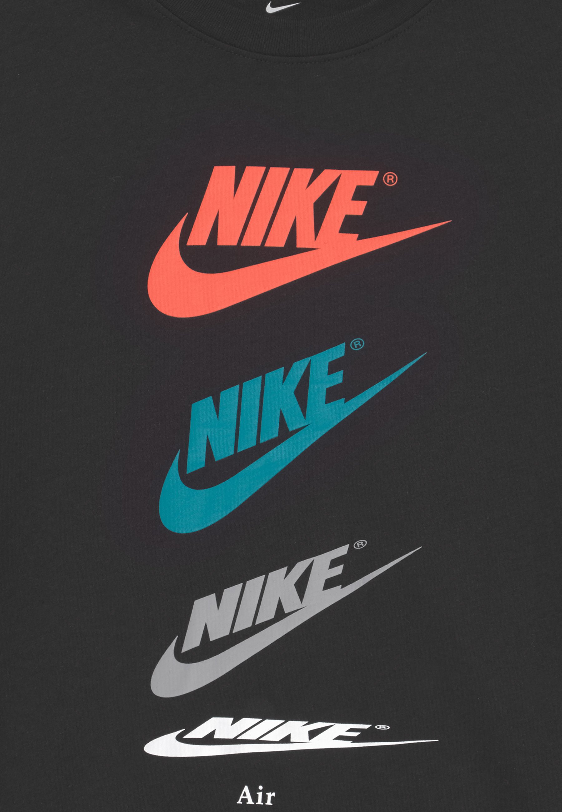 Nike Sportswear PLUS TEE FUTURA REPEAT 