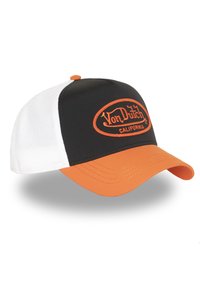 Gorra trucker de malla en blanco y negro con visera naranja y logo bordado "Von Dutch California" en el panel frontal.