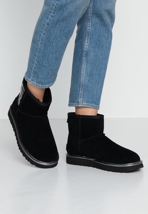 Ankle boot