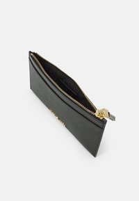 MICHAEL Michael Kors EMPIRE ZIP CARD CASE - Portafoglio - black