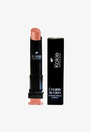 Kokie Professionalin kermaisen nude sävyinen huuliväri, mustassa sylinterimäisessä tuubissa ja siihen sopivassa suorakaiteen muotoisessa pakkauksessa.