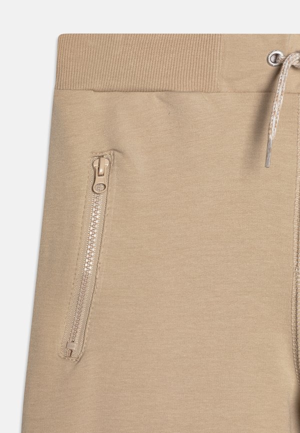 NKMHONK PANT - Tracksuit bottoms - pure cashmere3