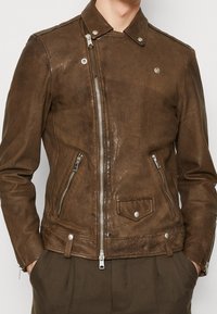 AllSaints Skinnjacka - brown